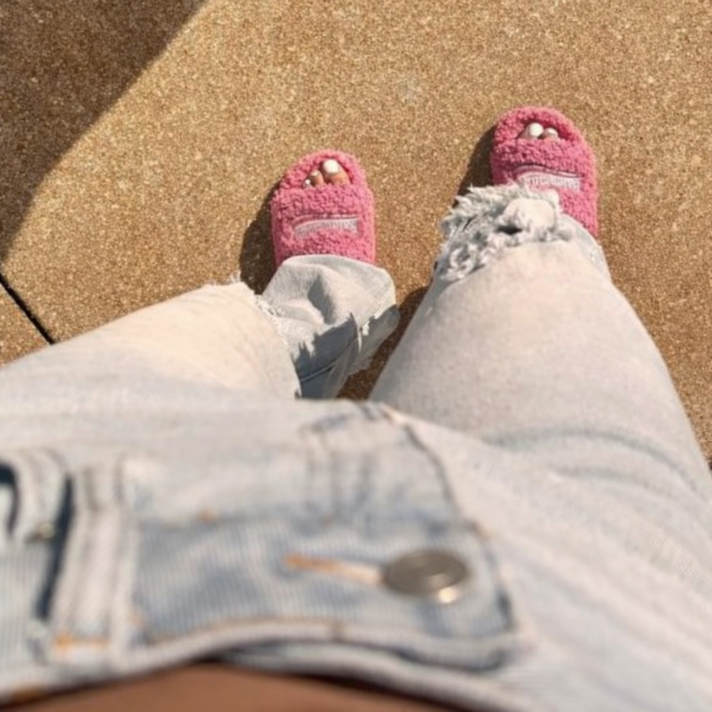 Women Rhinestone Furry Slides