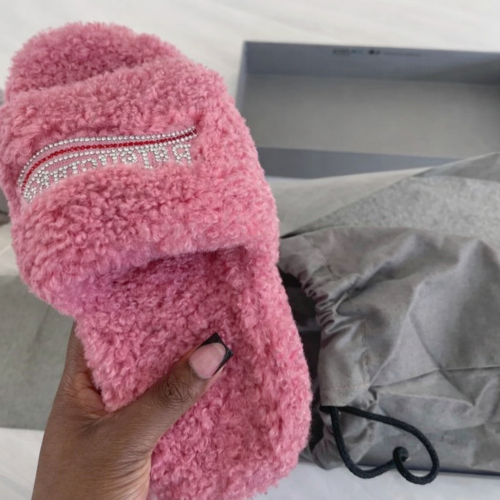 Women Rhinestone Furry Slides